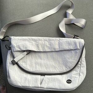 Lululemon festival bag - never used